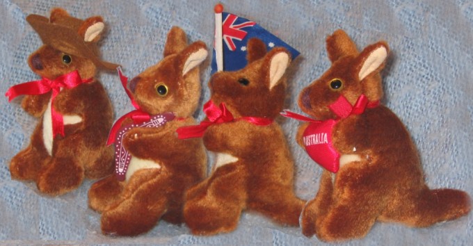 4-inch kangaroo toys. Available in following designs: with ribbon, with hat, with boomerang, with Australian flag, with heart